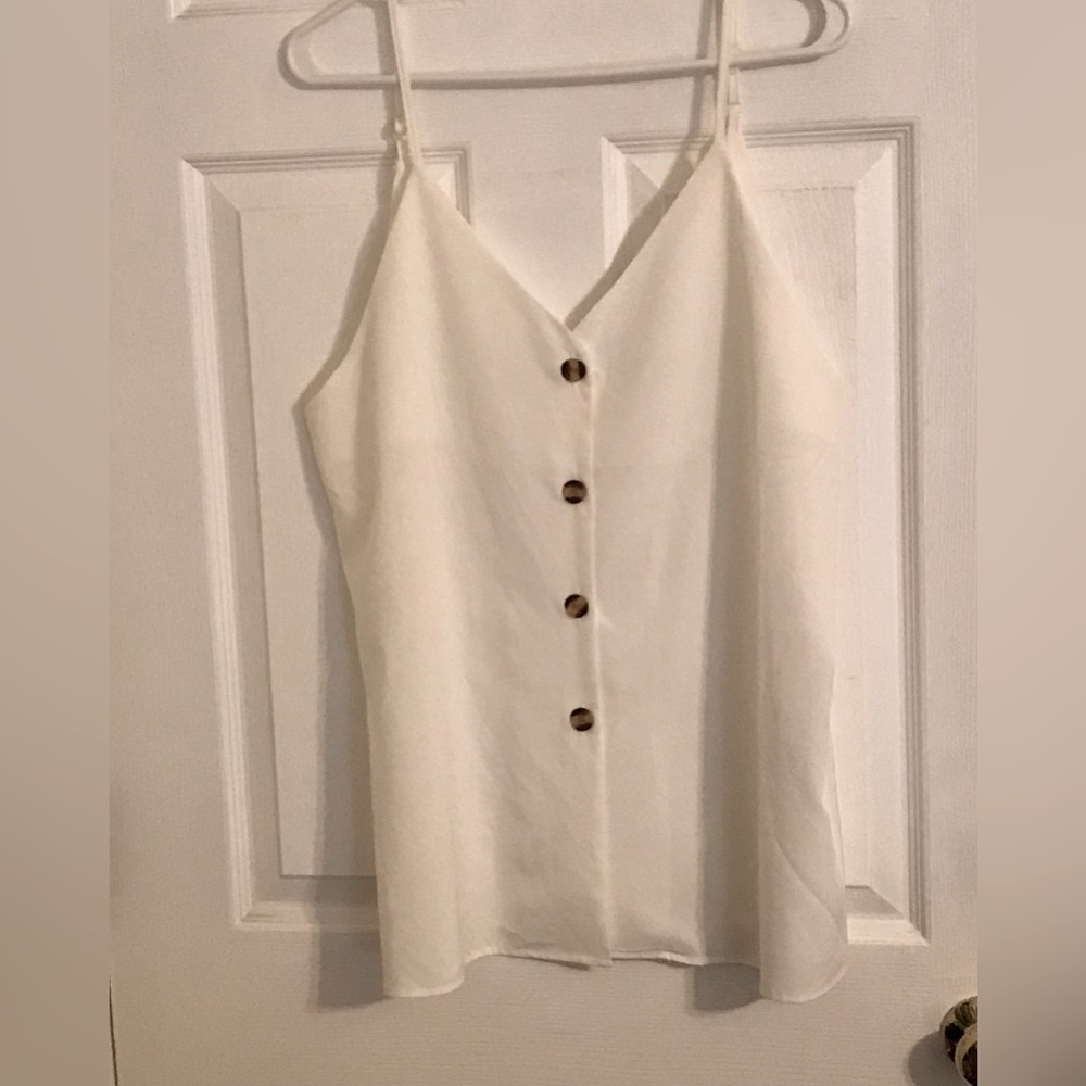 Adjustable strap blouse size Large never worn.